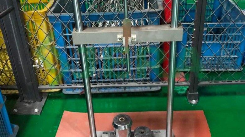 Mechanical impact test