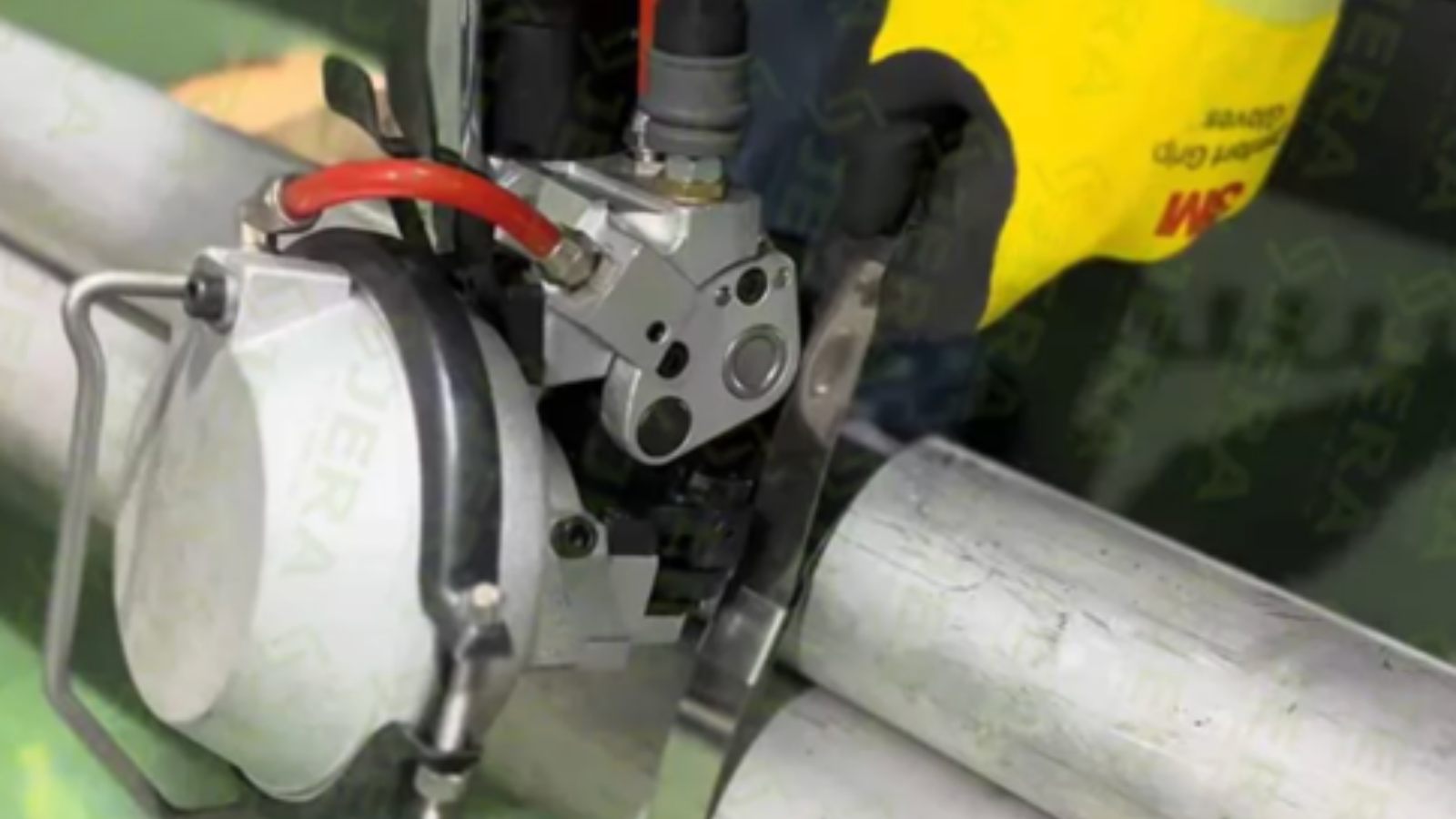 How to Choose a High-Quality 304 Stainless Steel Band: A Cost-Effective Alternative to BAND-IT
